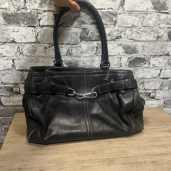 EUC Vintage Leather Coach Shoulder Bag Black - Picture 1 of 16